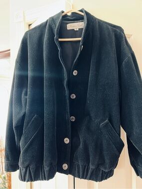 Corduroy Baseball/Bomber type jacket   .

  elastic at bottom all around